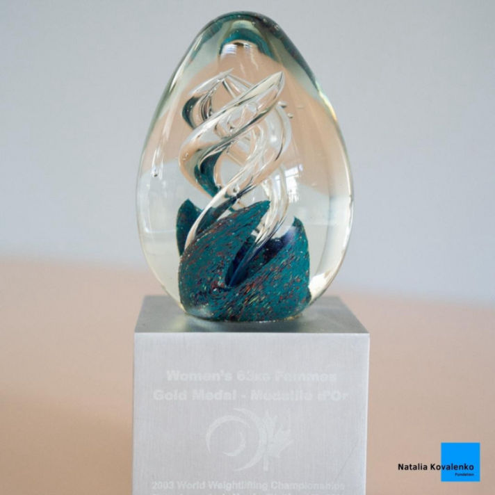 КУБОК ВІД ОЛІМПІЙСЬКОЇ ЧЕМПІОНКИ НАТАЛІ СКАКУН